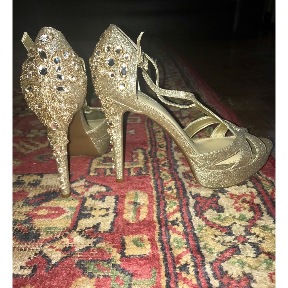 Gianni Bini Rhinestone Heels, Gold, Like New